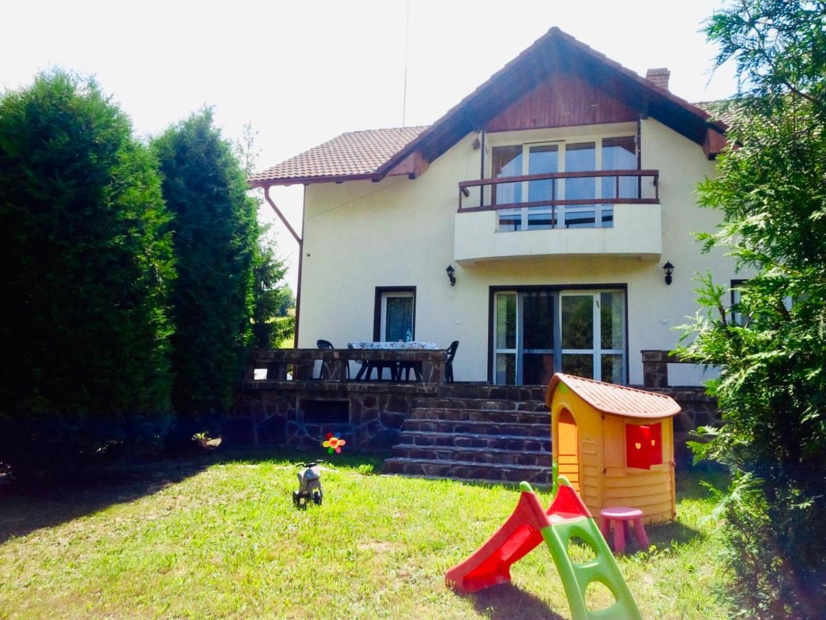 Вилла Homy Family House Бран Экстерьер фото